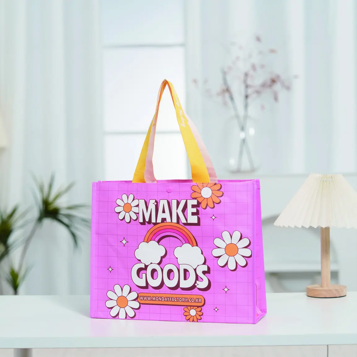 Custom laminated PP woven tote bag with full-color printing